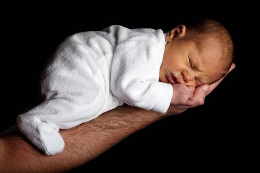 La peau de bébé de la naissance à 2 ans : comprendre, protéger et respecter